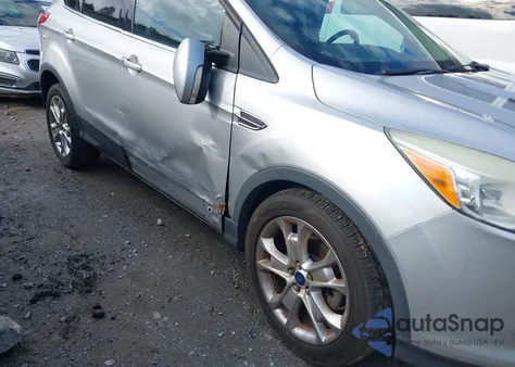 2014 Ford Escape Titanium из США, поврежденный, VIN 1FMCU0JX2EUC38988